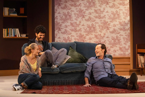 Visuel Chers Parents art et backstage